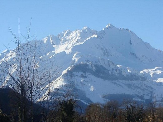 Gites en Val d'Azun dans les Pyrenees