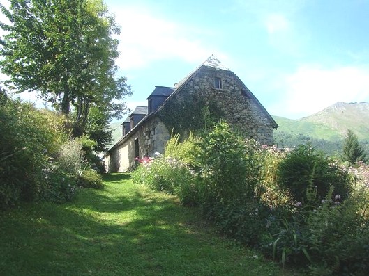 Gites en Val d'Azun dans les Pyrenees