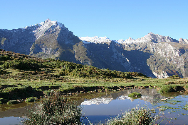 Lac de Soum au col du Soulor - Tourisme autour de nos gites en val d'Azun dans les Pyrenees